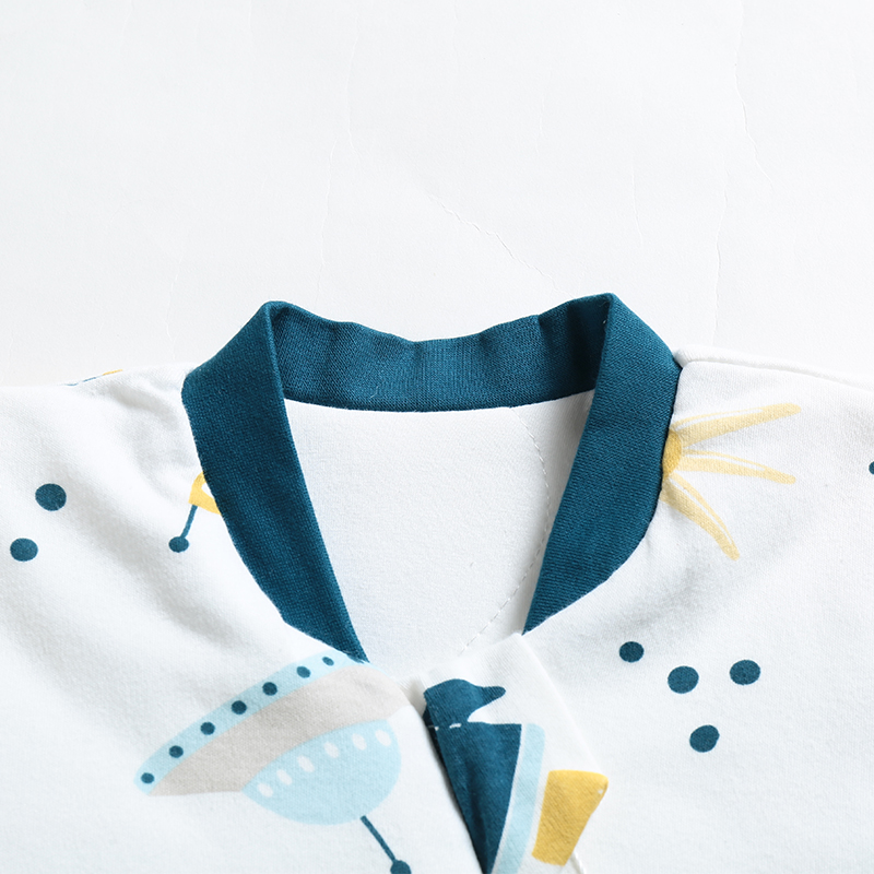 2.5Tog Spring and Autumn Thin  - Baby Puree Pouch บทวิจารณ์และราคา