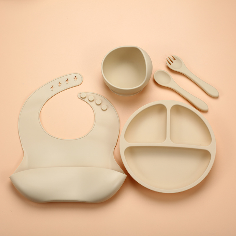 5Pcs Silicone Baby Feeding Set - Plate Suction Toddler บทวิจารณ์และราคา