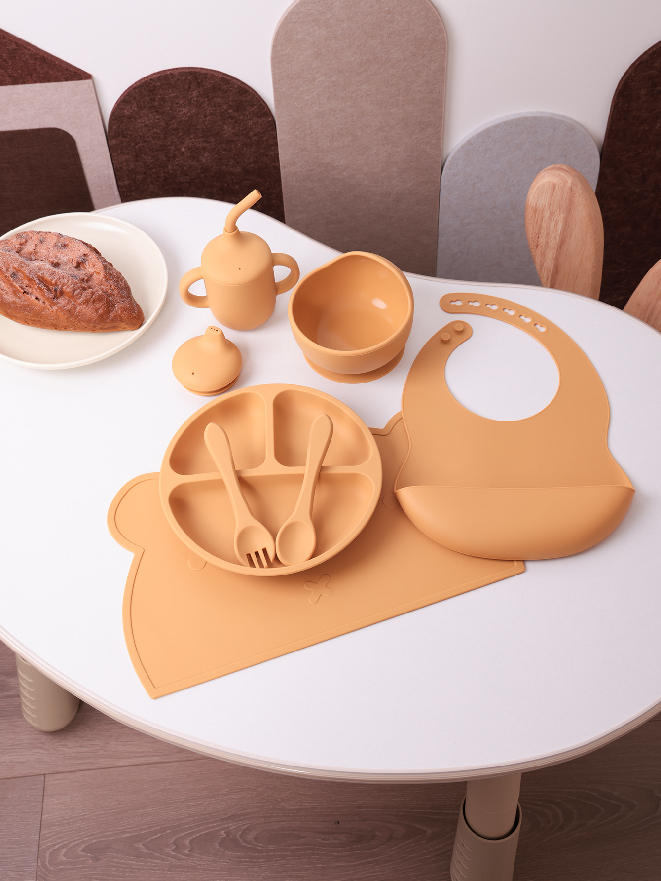 7PCS Silicone Baby Feeding Set - Plate Suction Toddler บทวิจารณ์และราคา